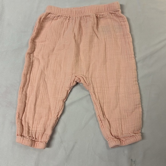 GAP - set of 3 pull on baby pants. Size 3-6 months - Picture 4 of 10